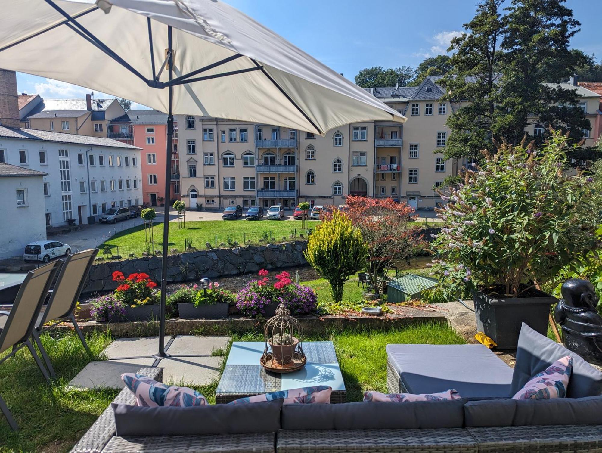 Famzi - Urlaubsmagie - Familienwohnung Mit Gemeinschaftsgarten, -Sauna & -Pool 赛博尼茨 外观 照片