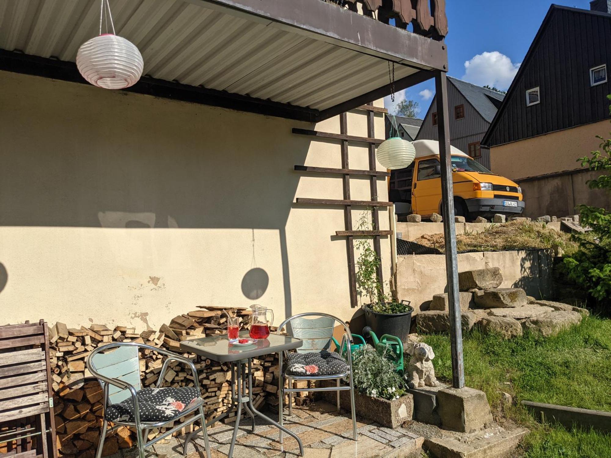 Famzi - Urlaubsmagie - Familienwohnung Mit Gemeinschaftsgarten, -Sauna & -Pool 赛博尼茨 外观 照片