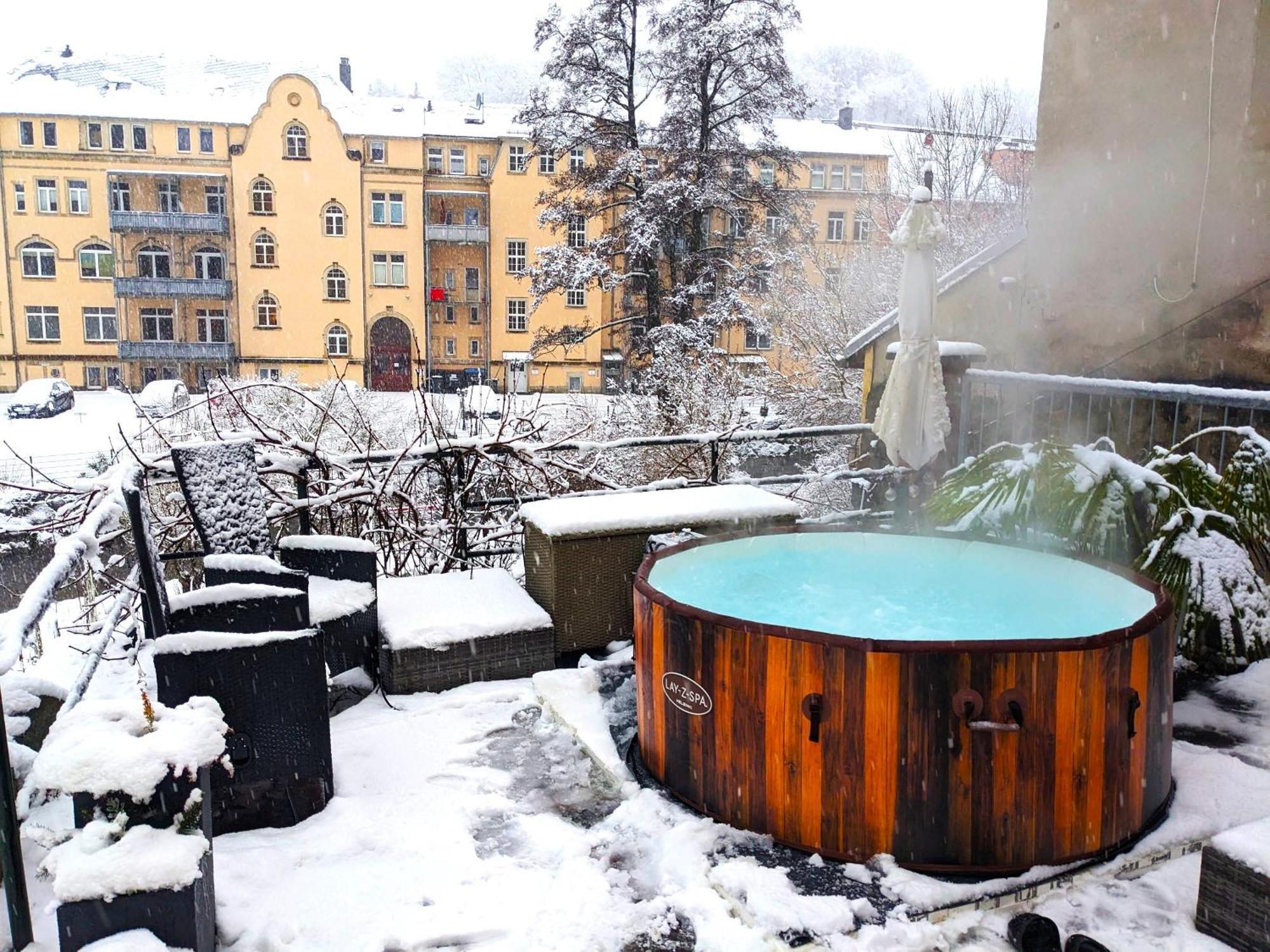 Famzi - Urlaubsmagie - Familienwohnung Mit Gemeinschaftsgarten, -Sauna & -Pool 赛博尼茨 外观 照片