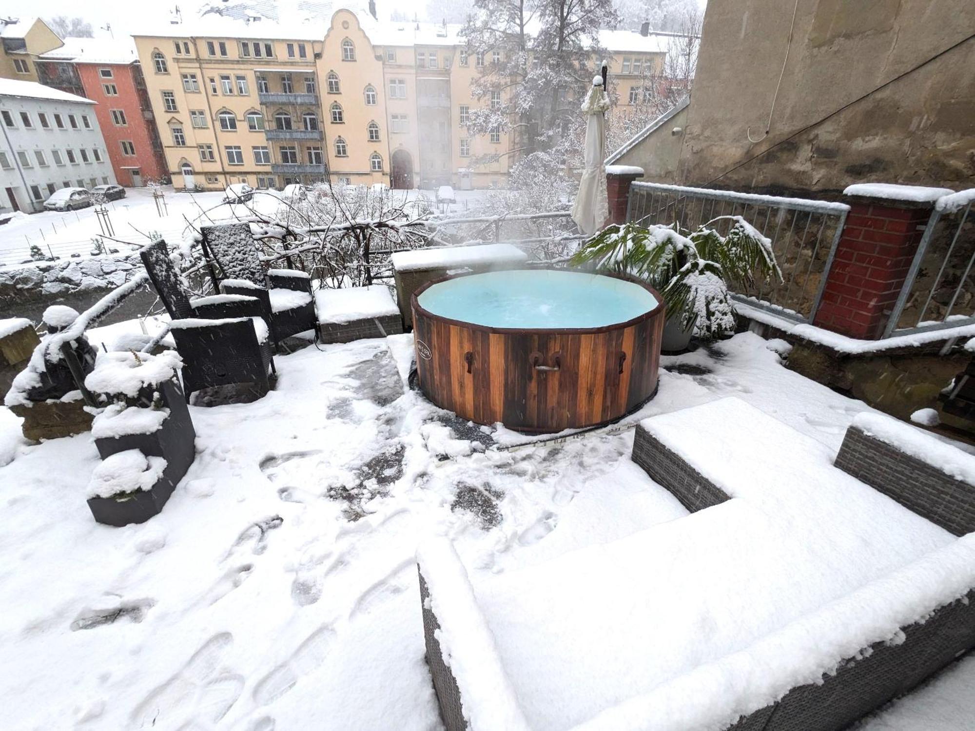 Famzi - Urlaubsmagie - Familienwohnung Mit Gemeinschaftsgarten, -Sauna & -Pool 赛博尼茨 外观 照片